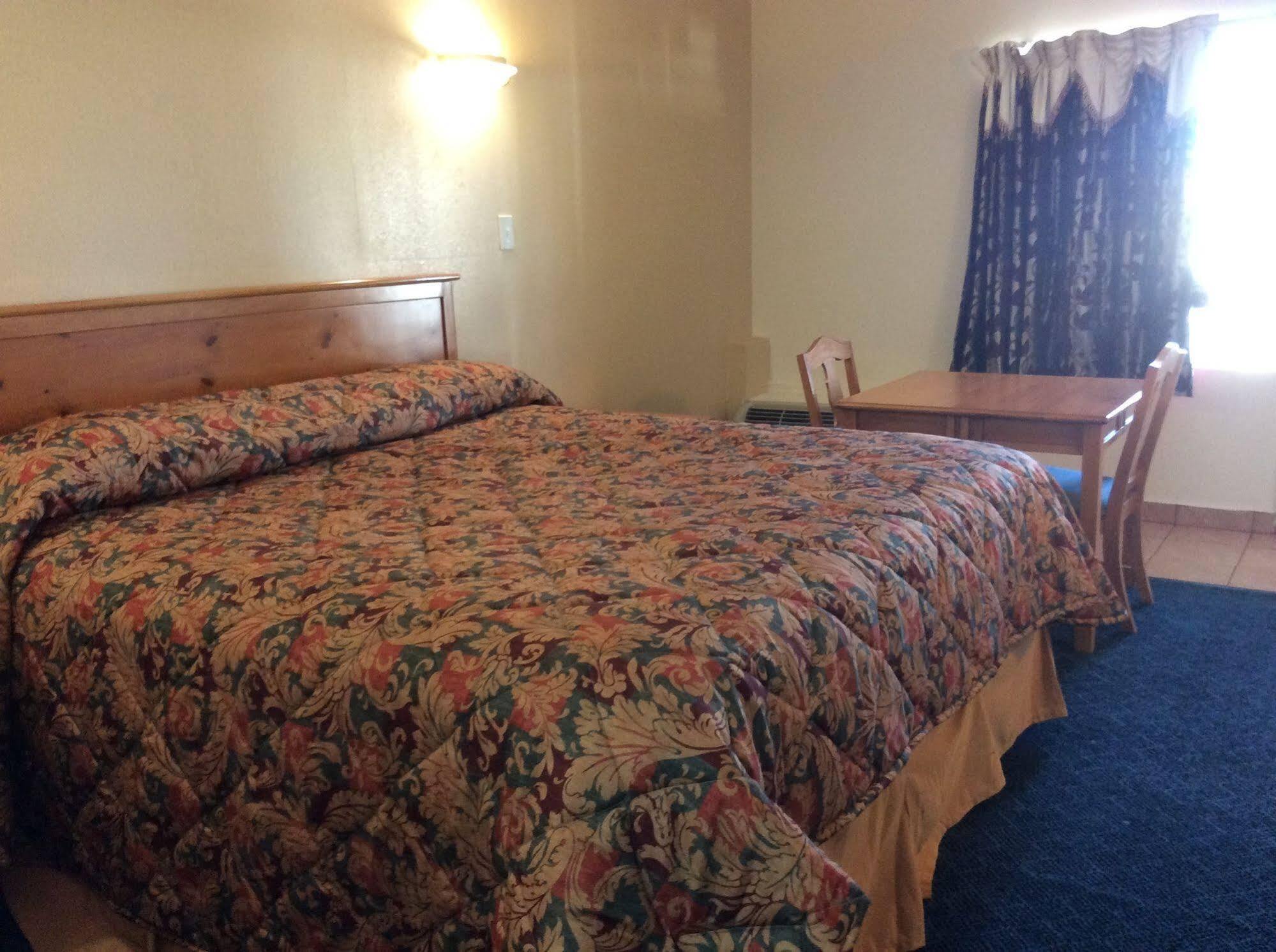 Motel 6 Burlington Exterior foto